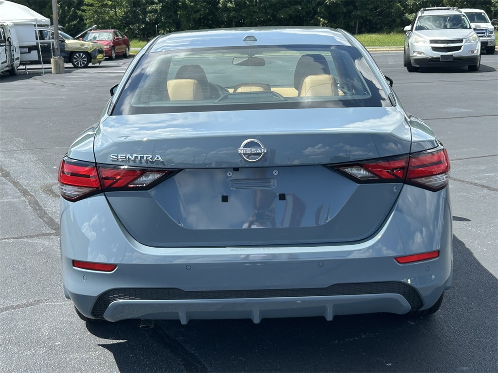 2025 Nissan Sentra SV photo 15