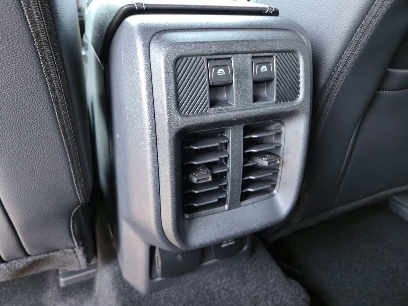 2025 Ford Bronco Outer Banks photo 19