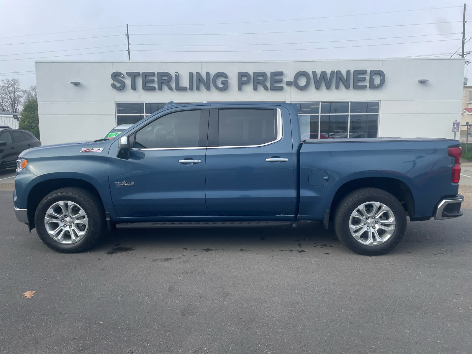 2024 Chevrolet Silverado 1500 LTZ's photo