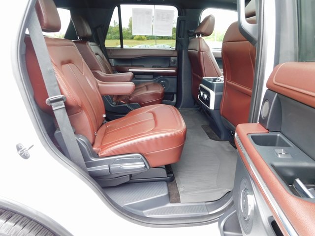 2022 Ford Expedition Limited photo 19