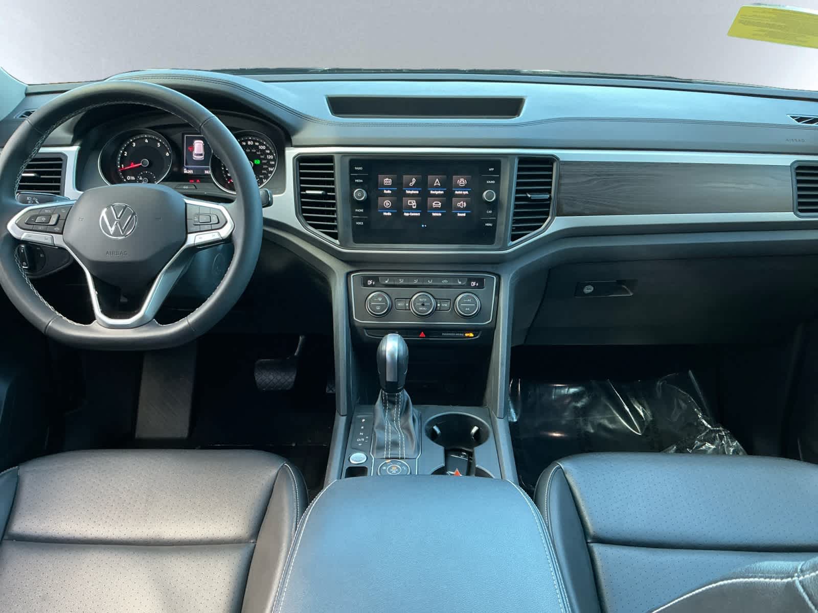 Image of Pre-Owned 2021 Volkswagen Atlas 3.6L V6 SE w/Technology