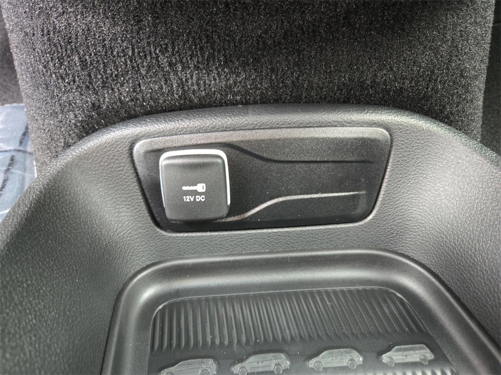 2026 Chrysler Voyager LX photo 21