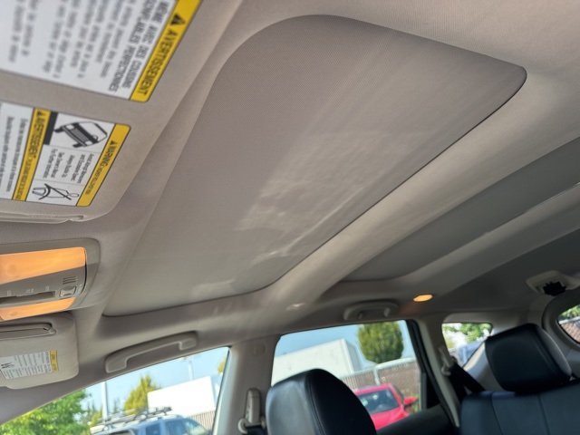 2014 Nissan Murano LE photo 15