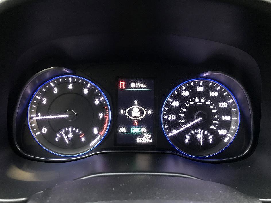 2023 Hyundai Kona SEL photo 21