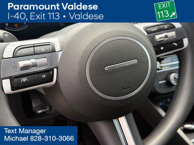 2026 Hyundai Santa Cruz SE photo 2