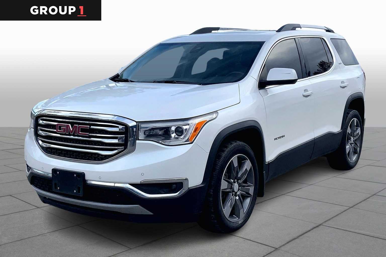 2017 GMC Acadia SLT-2's photo