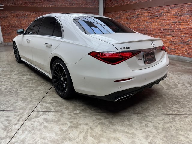 2022 Mercedes Benz S 580 4MATIC photo 3