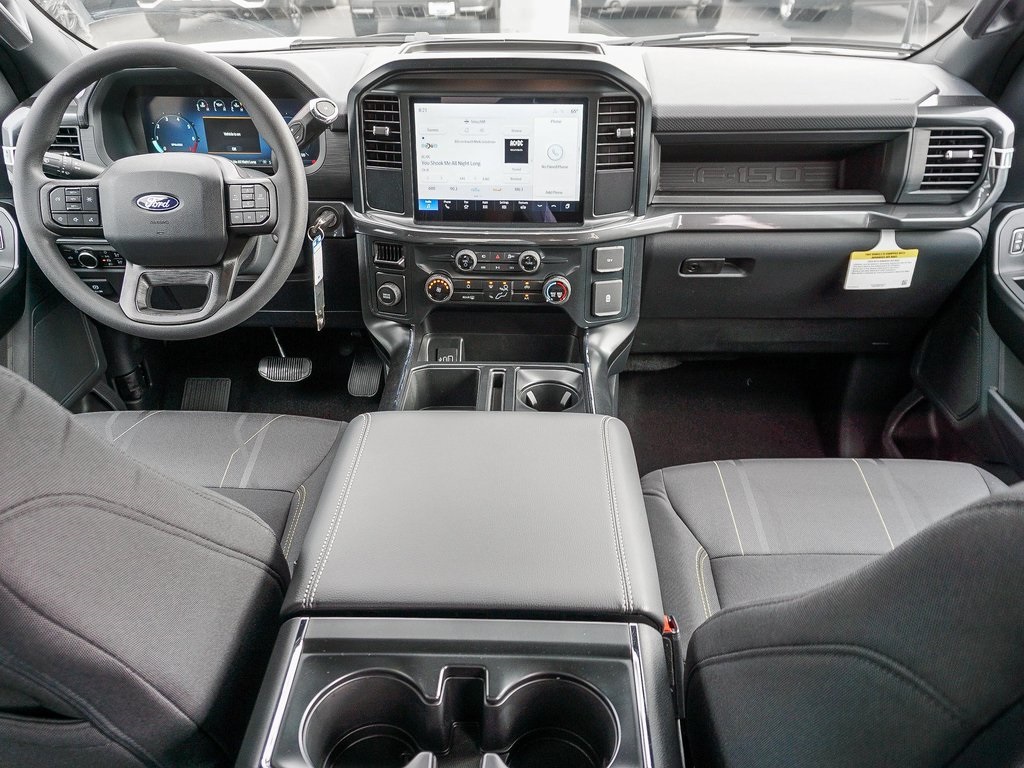 2025 Ford F-150 STX photo 14
