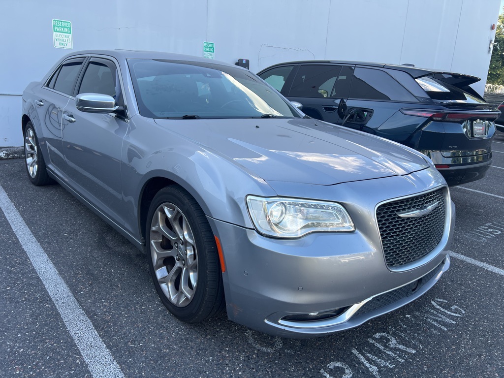 2016 Chrysler 300