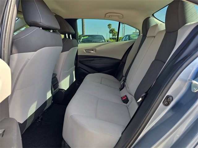 2020 Toyota Corolla LE photo 13