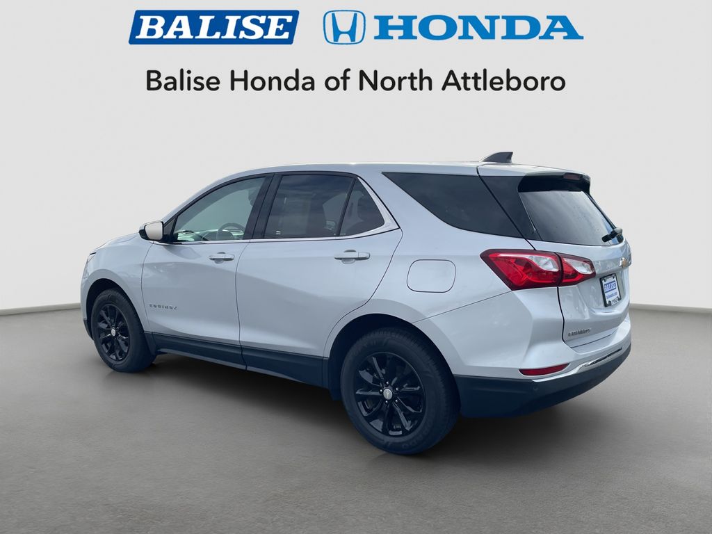 2020 Chevrolet Equinox LT photo 2