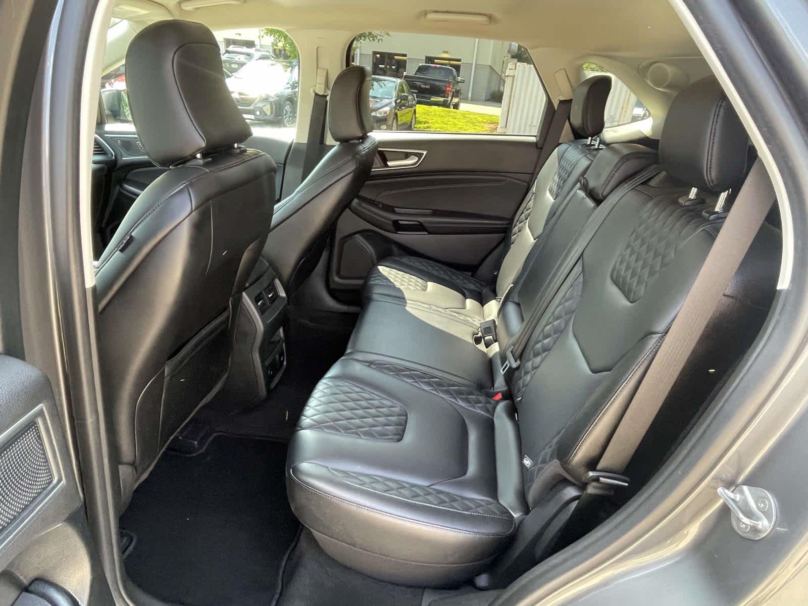 2024 Ford Edge Titanium photo 15