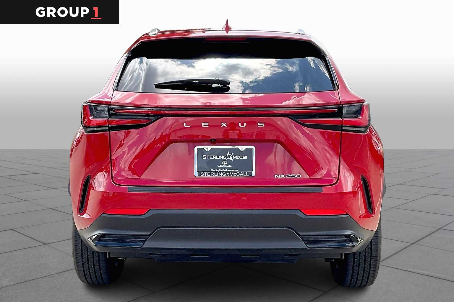 2025 Lexus NX Premium photo 4