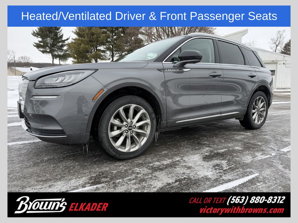 2021 Lincoln Corsair Base's photo