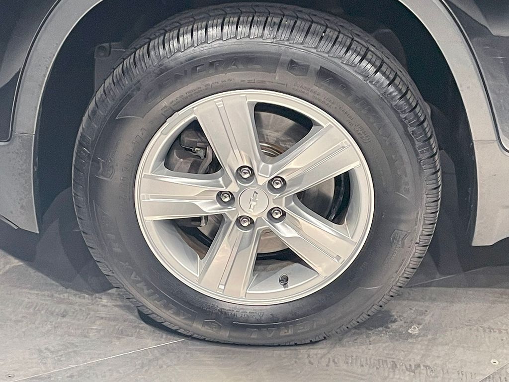 2019 Chevrolet Trax LS photo 26