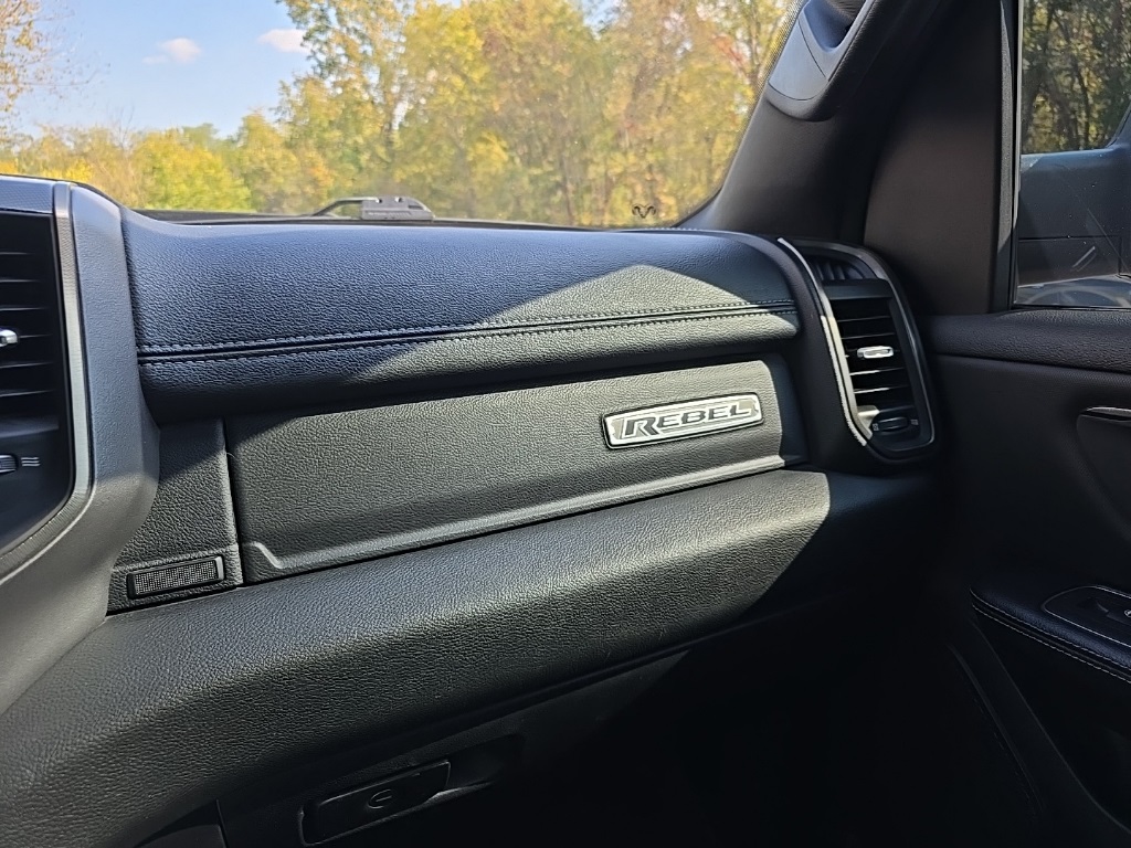 2021 Ram 1500 Rebel photo 26