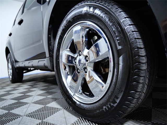 Used 2011 Ford Escape Limited with VIN 1FMCU0EG8BKA27716 for sale in Apple Valley, Minnesota