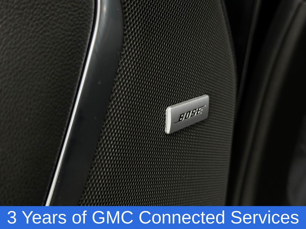 2023 Gmc Yukon AT4 photo 4