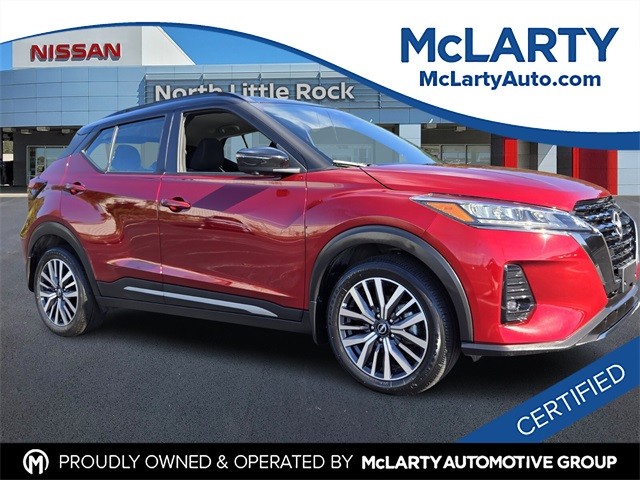 2023 Nissan Kicks SR's photo