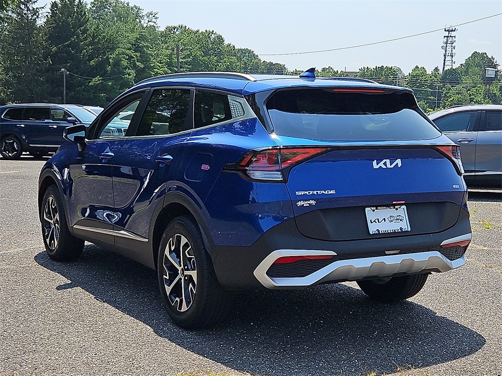2025 Kia Sportage EX photo 5