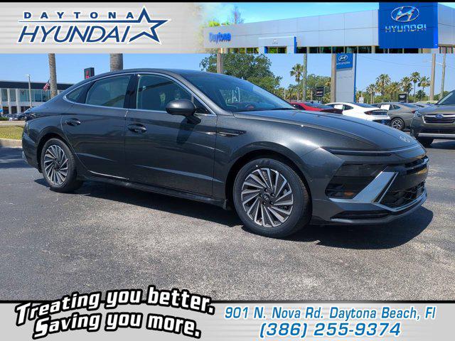 2025 Hyundai Sonata Hybrid Limited's photo