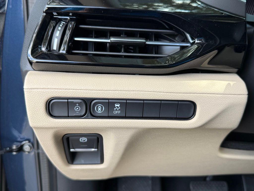 Used 2025 Canyon River Blue Metallic Acura Base image 30