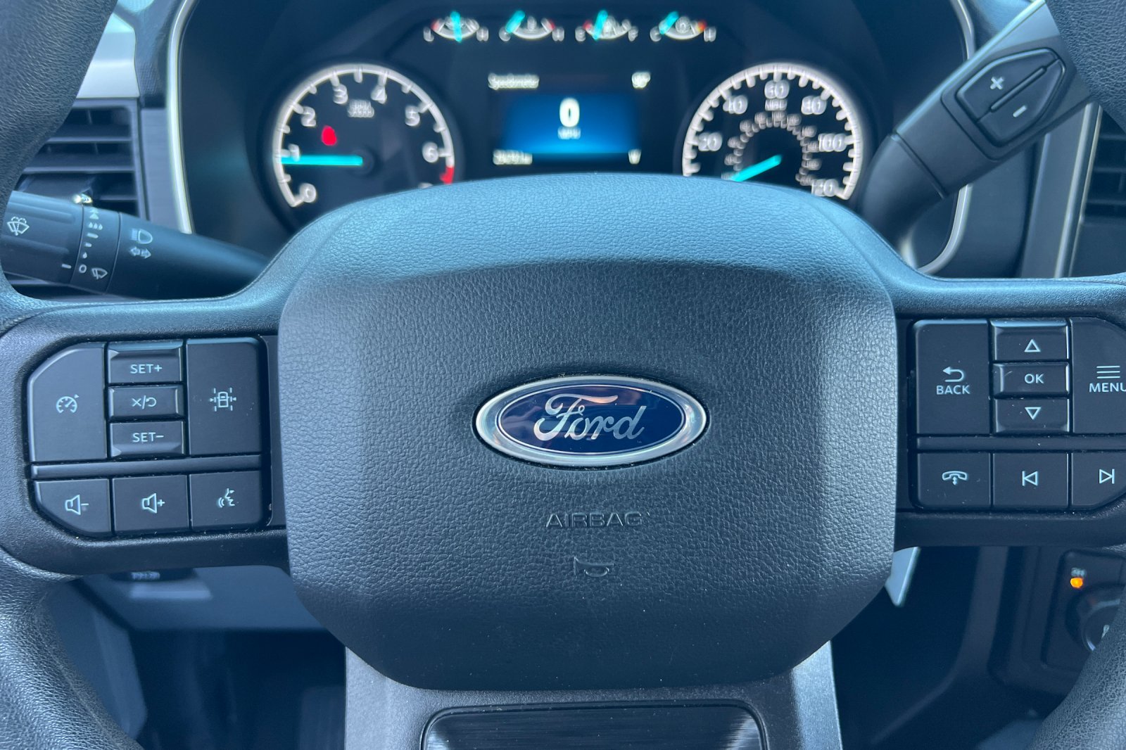 2022 Ford F-150 XLT photo 17