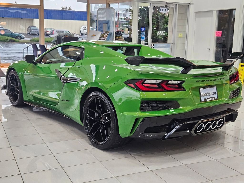 2026 Chevrolet Corvette Z06 3LZ photo 2