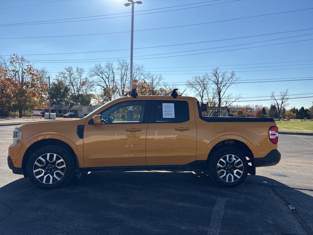 2023 Ford Maverick Lariat photo 3