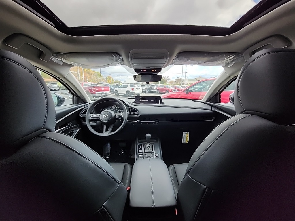 2026 Mazda CX-30 2.5 S Preferred photo 4