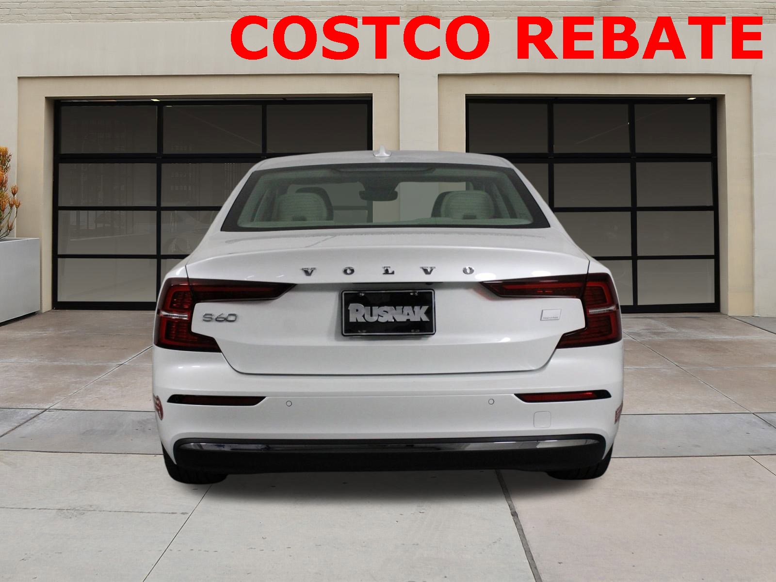 2023 Volvo S60 Recharge Ultimate photo 4