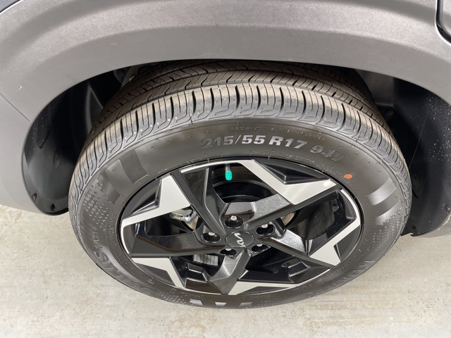 2026 Kia Seltos S photo 6