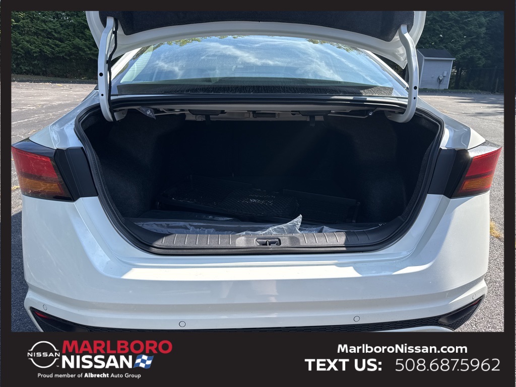 2025 Nissan Altima SV photo 12
