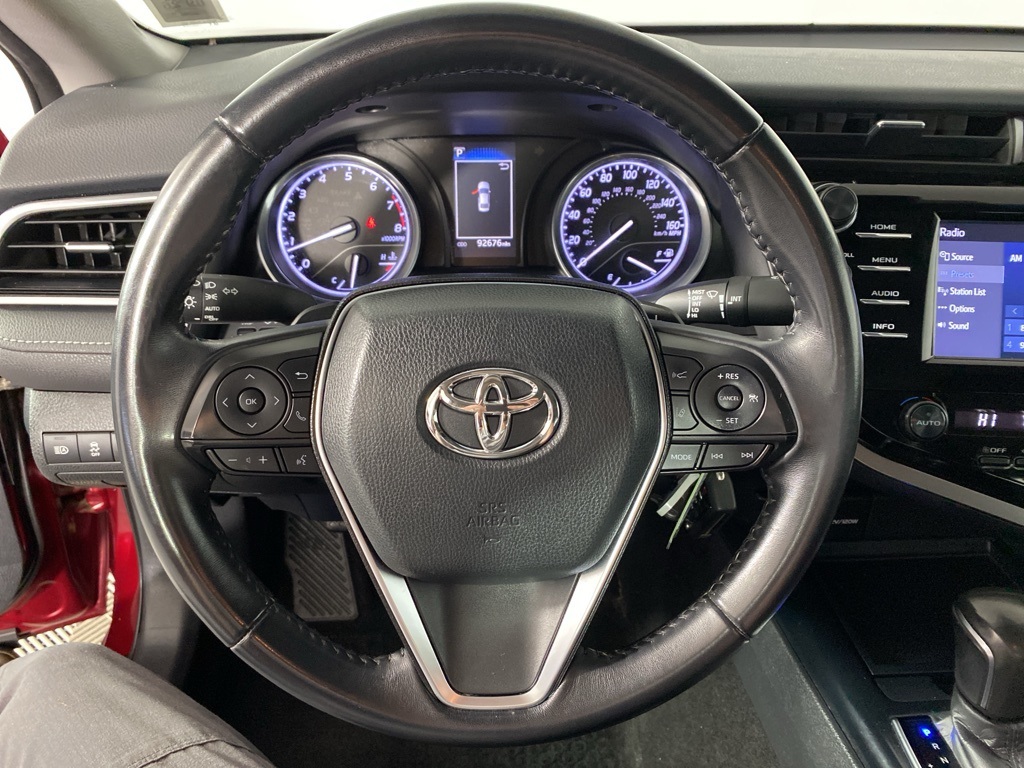 2018 Toyota Camry SE photo 22