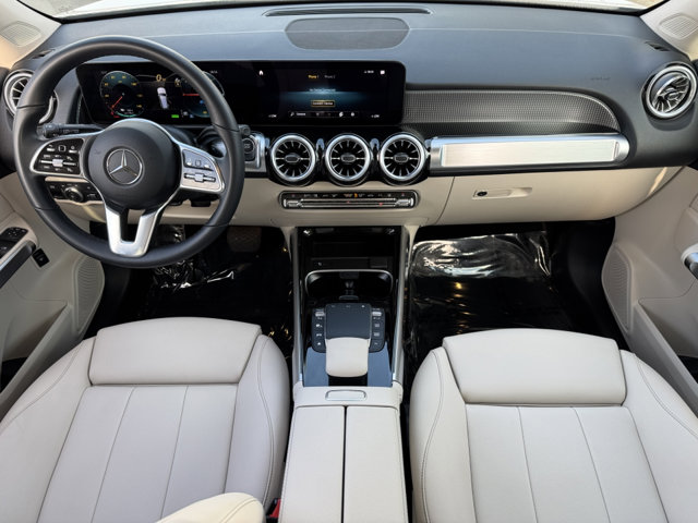 2023 Mercedes Benz EQB 300 4MATIC photo 9