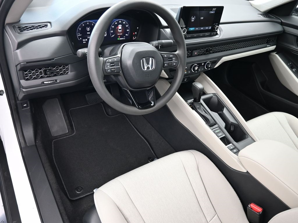 2025 Honda Accord 1.5T LX photo 12