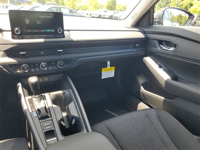 2025 Honda Accord SE photo 7