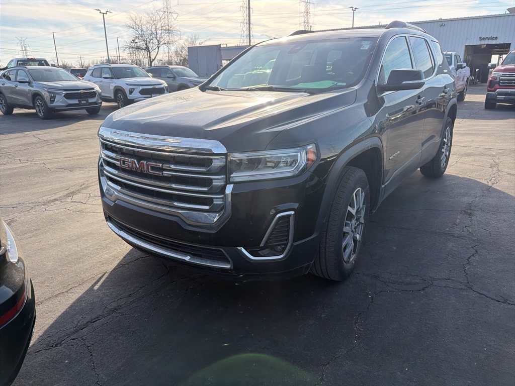 2023 GMC ACADIA - Image 3