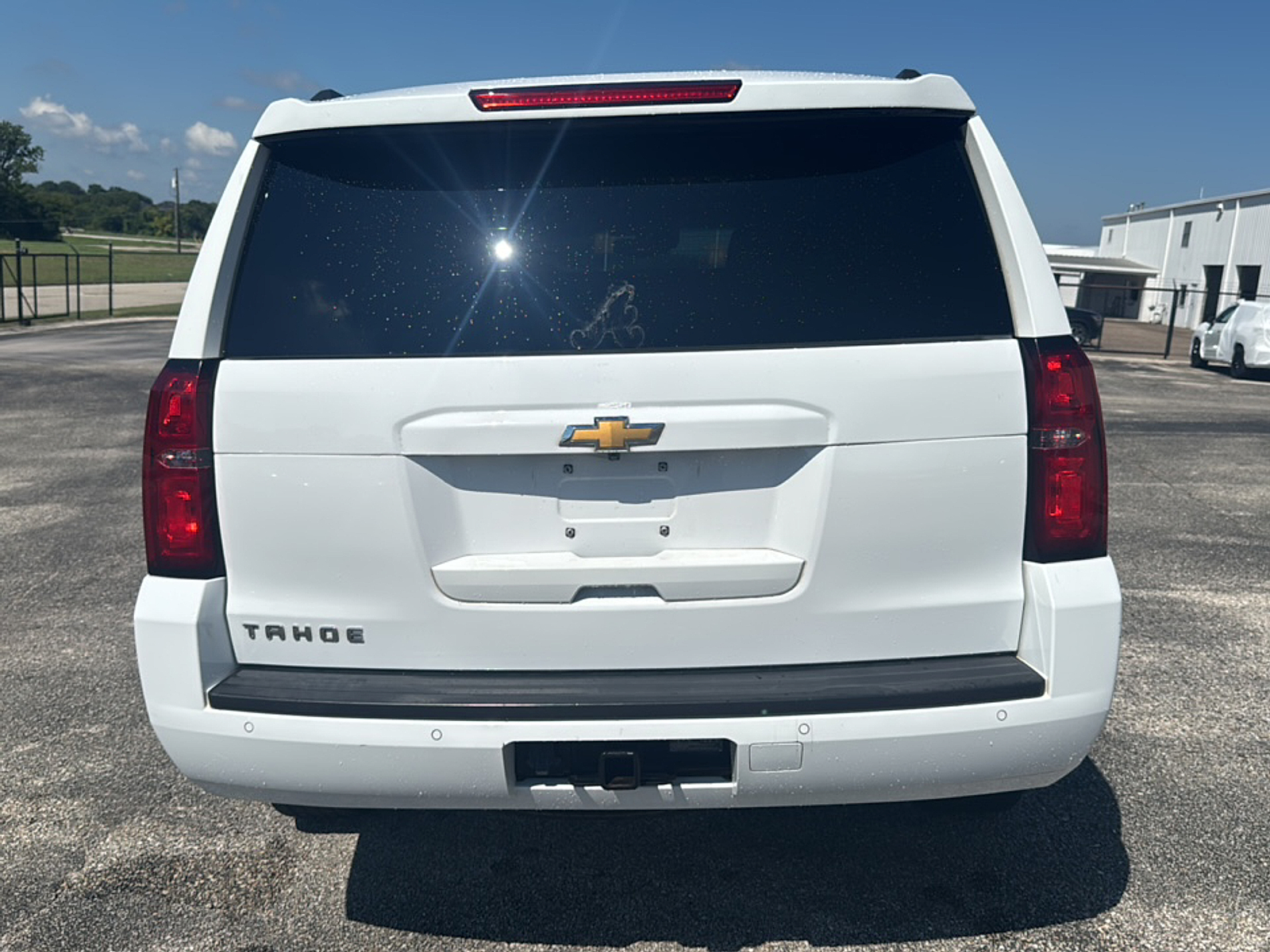 2018 Chevrolet Tahoe LT photo 2