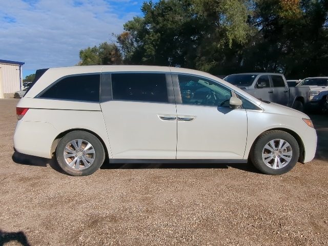 2015 Honda Odyssey EX-L photo 4