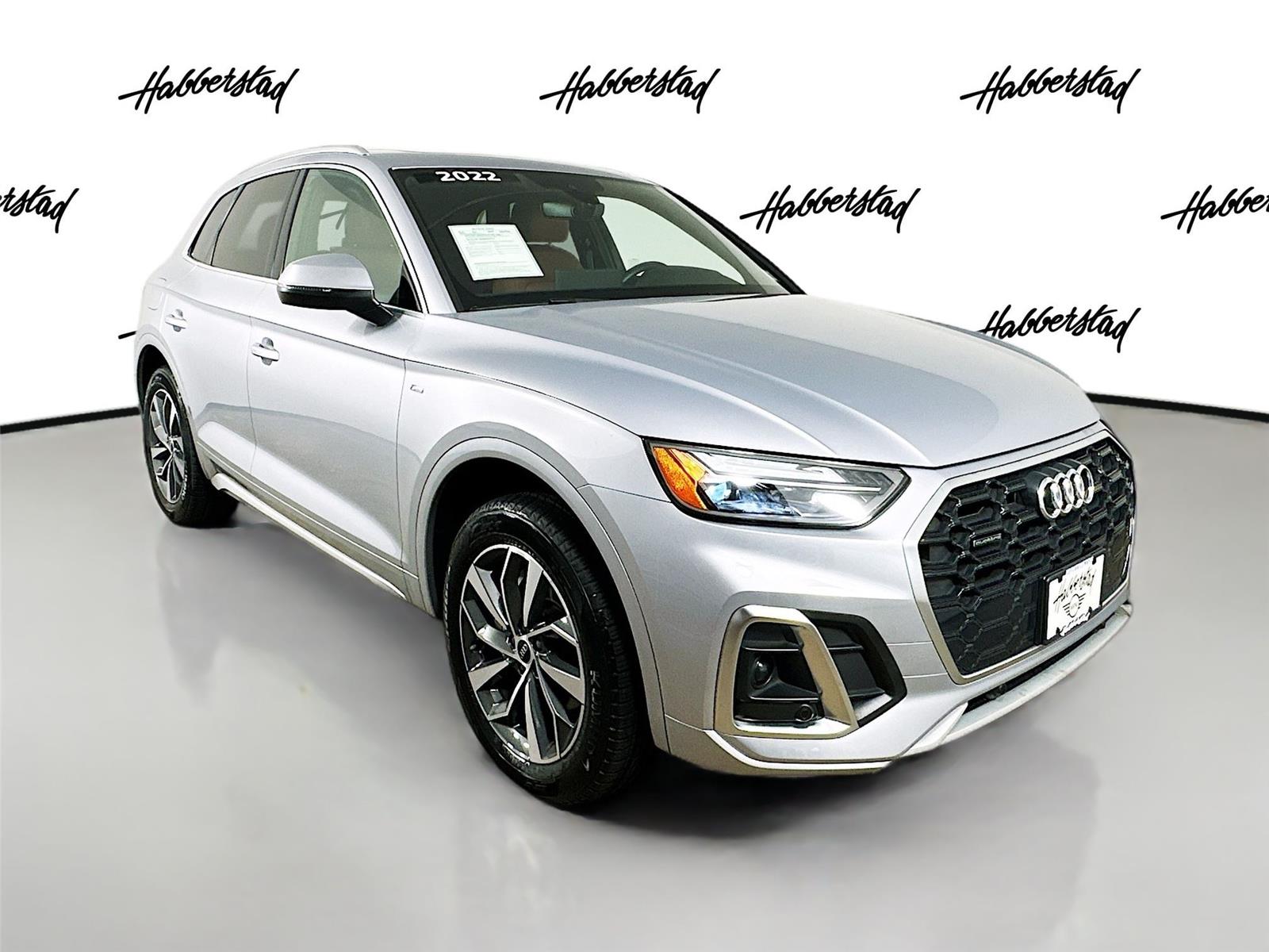 2022 Audi Q5 S line Premium photo 3