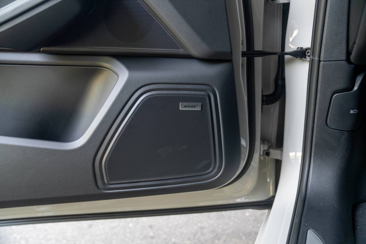 2025 Porsche Macan S photo 25