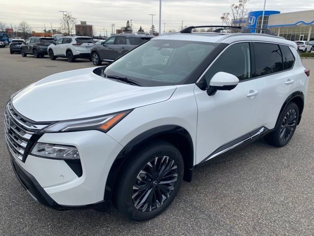 2026 Nissan Rogue Platinum photo 4