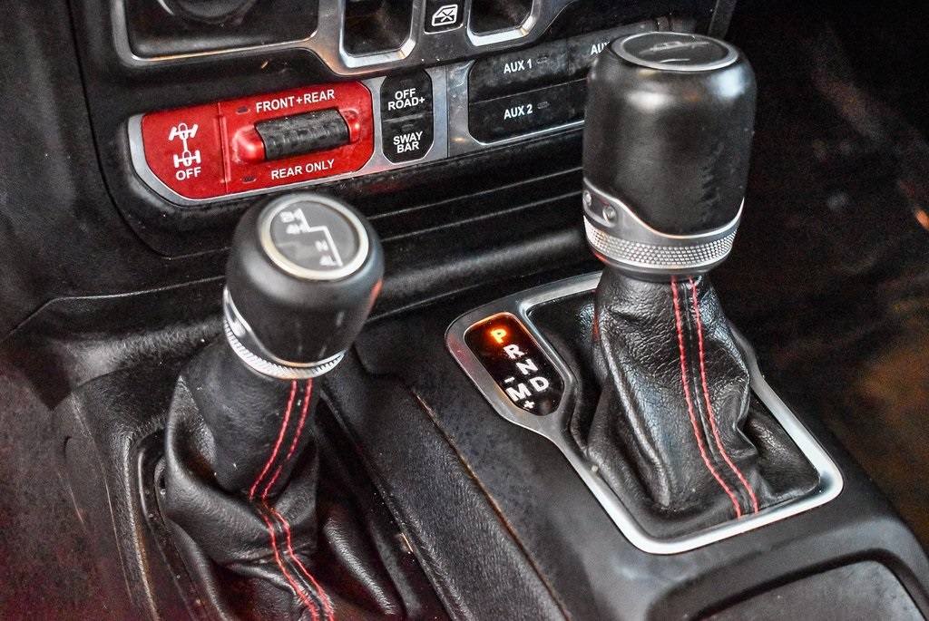 2020 Jeep Gladiator Rubicon photo 16