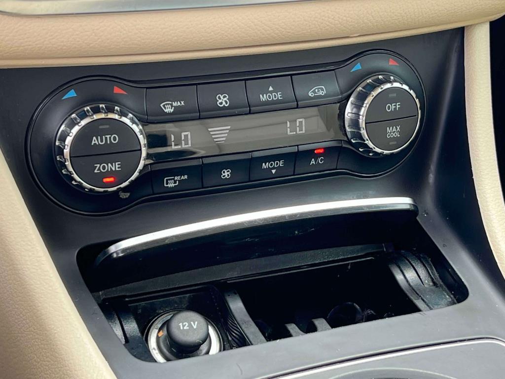 2020 Mercedes Benz GLA 250 4MATIC photo 23