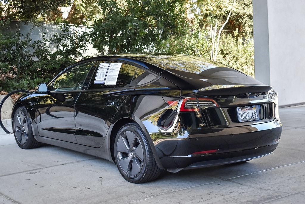 2022 Tesla Model 3 photo 4