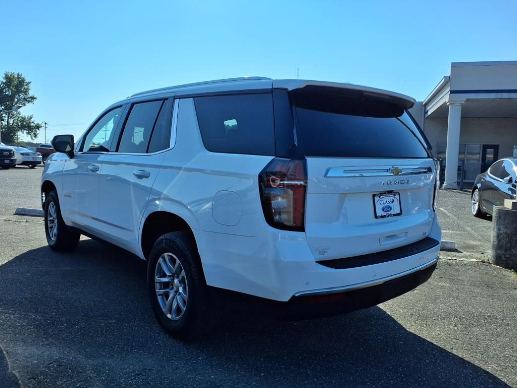2023 Chevrolet Tahoe LT photo 2