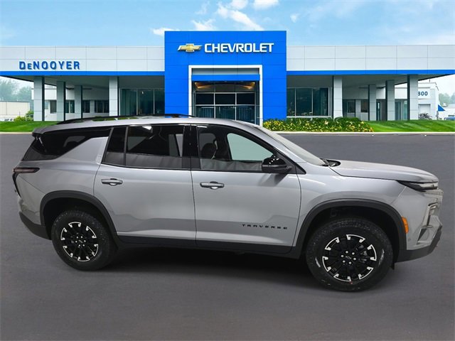 2026 Chevrolet Traverse Z71 photo 3