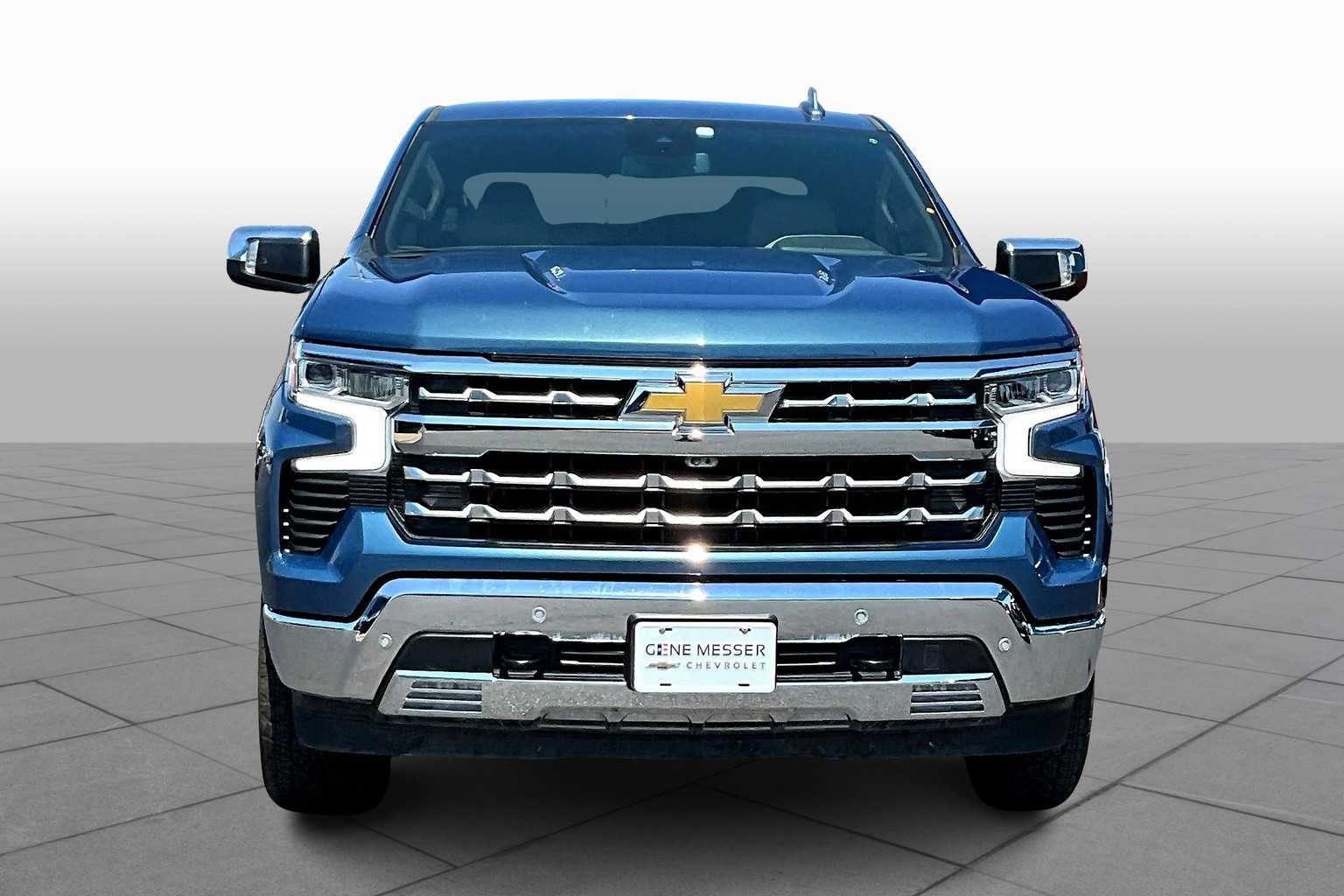 2024 Chevrolet Silverado LTZ 1500 photo 3