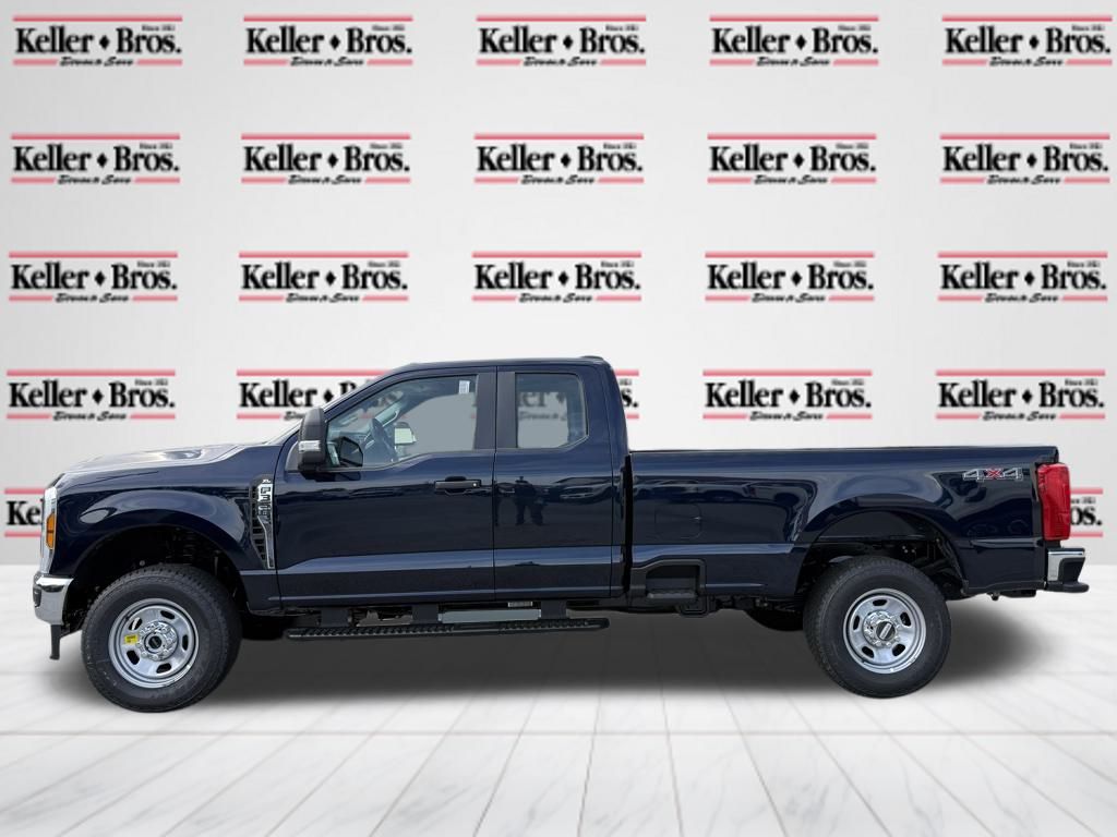 2025 Ford F-350 XL photo 4